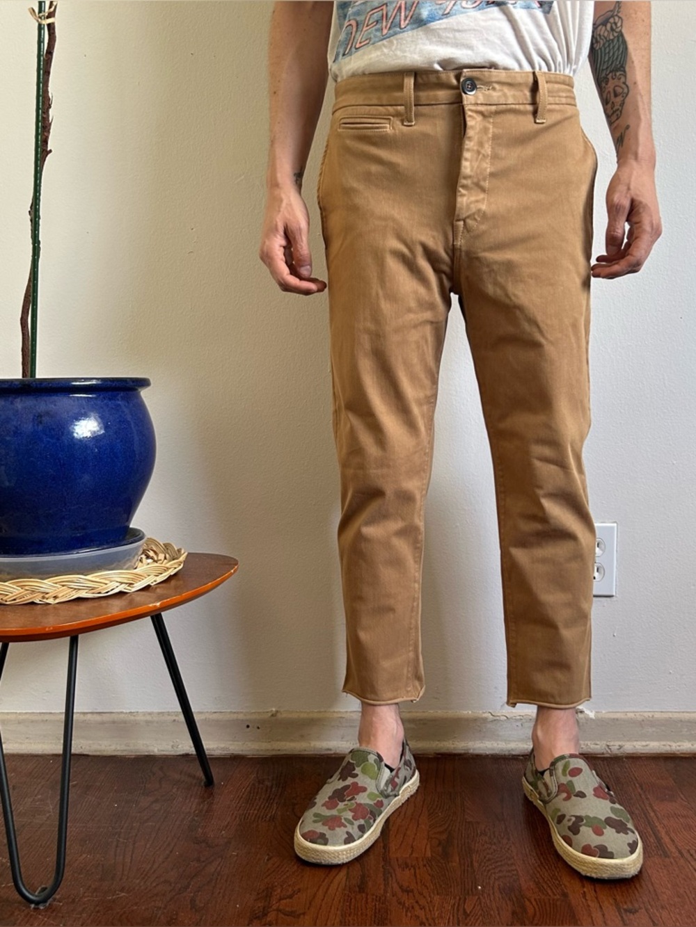 Cropped Hiroshi Kato Chino in Khaki